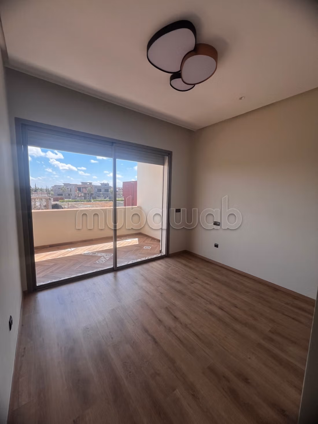 Recent gebouwde villa te koop op de Amizmiz-weg in Marrakech