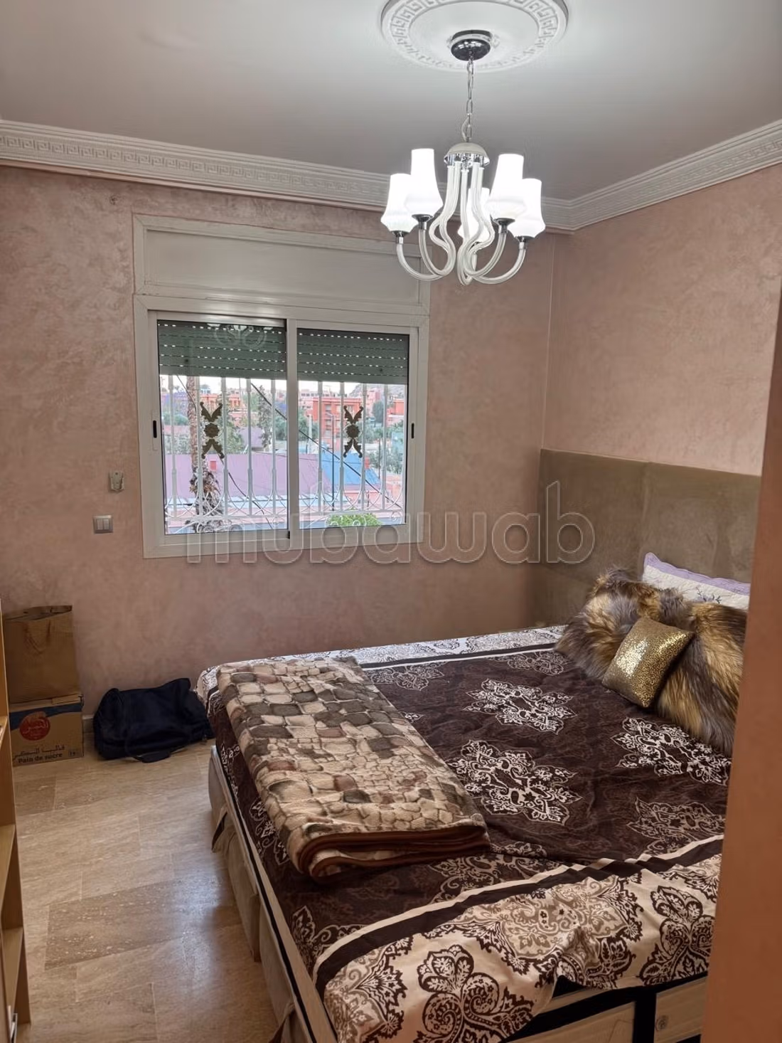 Appartement à vendre à Camp Al Ghoul.
Surface de 68 m².
Terrasse et ascenseur — 3