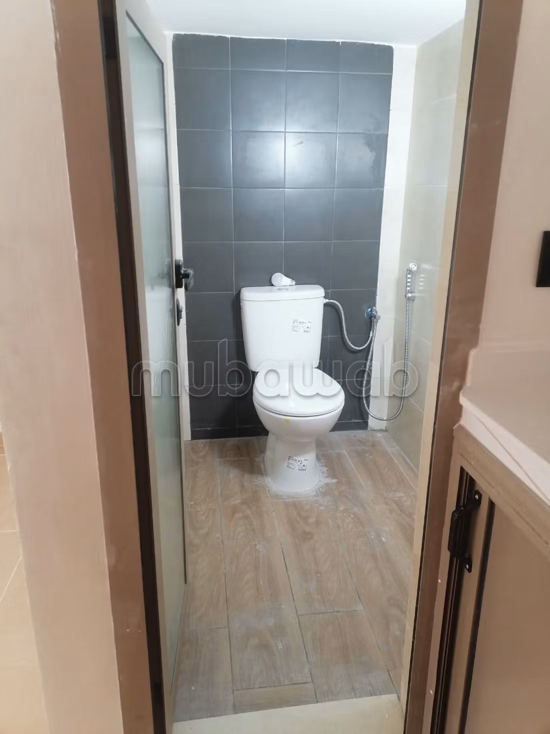 Local commercial en vente 
Superficie 29 m².
Double vitrage