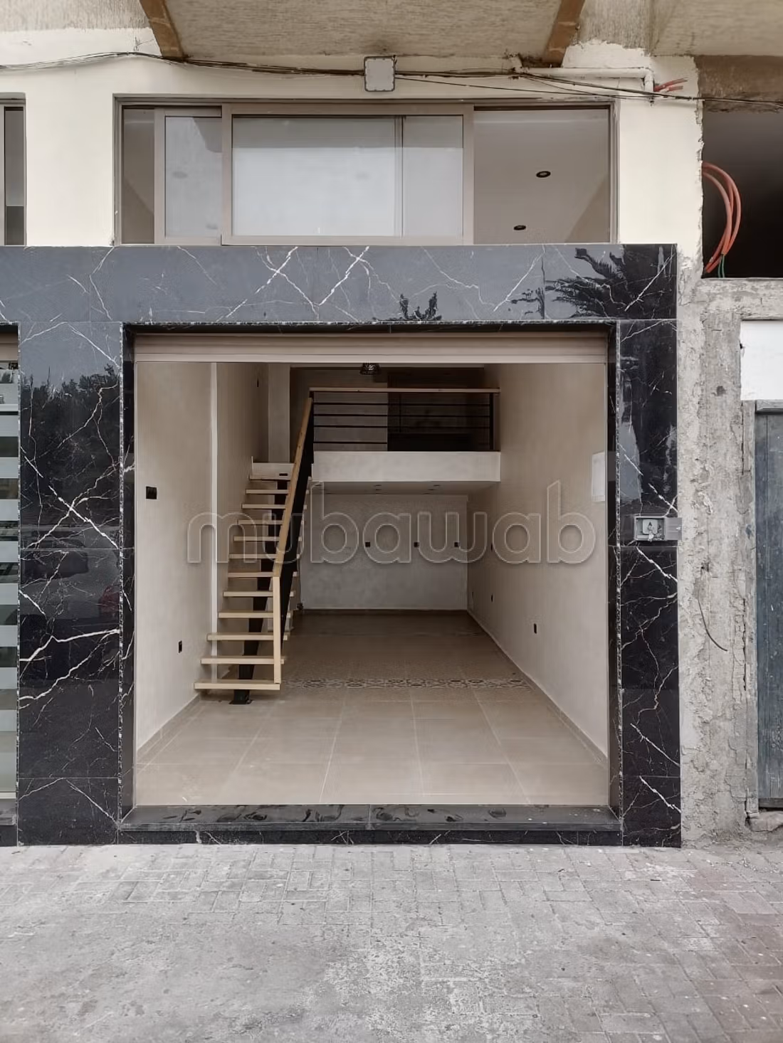 Local commercial en vente 
Superficie 29 m².
Double vitrage