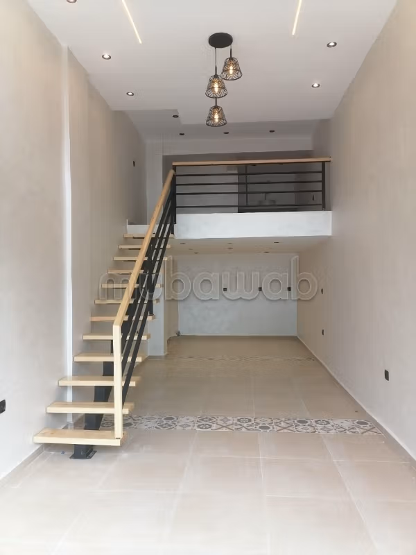 Local commercial en vente 
Superficie 29 m².
Double vitrage