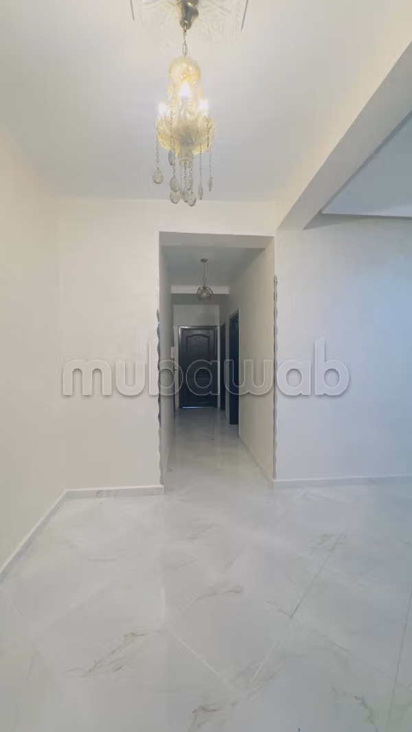 Rent an apartment in Tanja Balia. 3 large rooms. Fully equipped kitchen