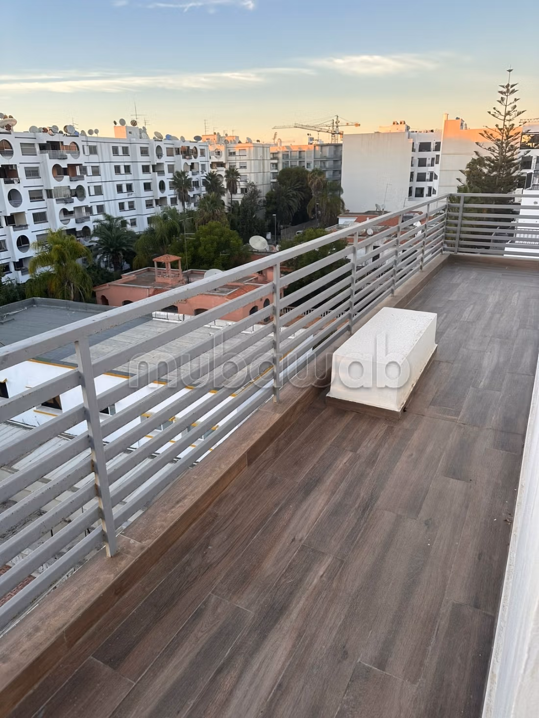 Apparemment meublé haut standing terrasse maarif - Bild 5