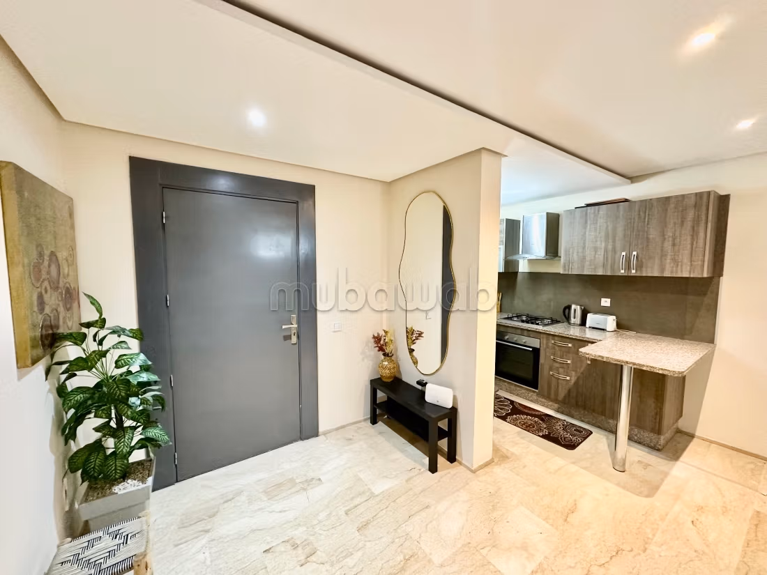Bell'appartamento in affitto a Hivernage. Superficie di 65 m². Con garage e ascensore