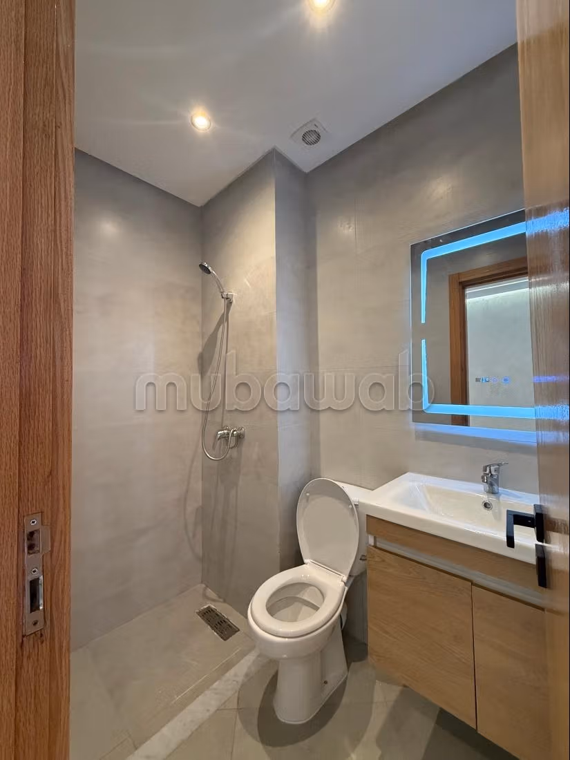 Apartment for sale. Large area 57 m². Fully equipped kitchen