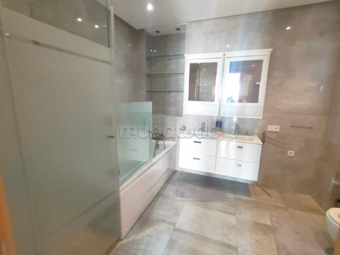 Gemeubileerde villa 370m² Dar Bouazza 18Kdh