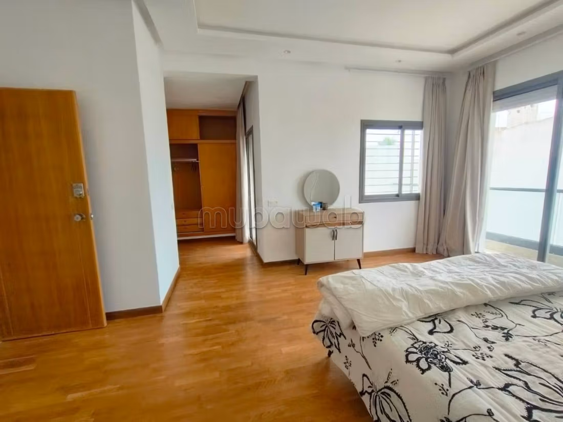 Gemeubileerde villa 370m² Dar Bouazza 18Kdh