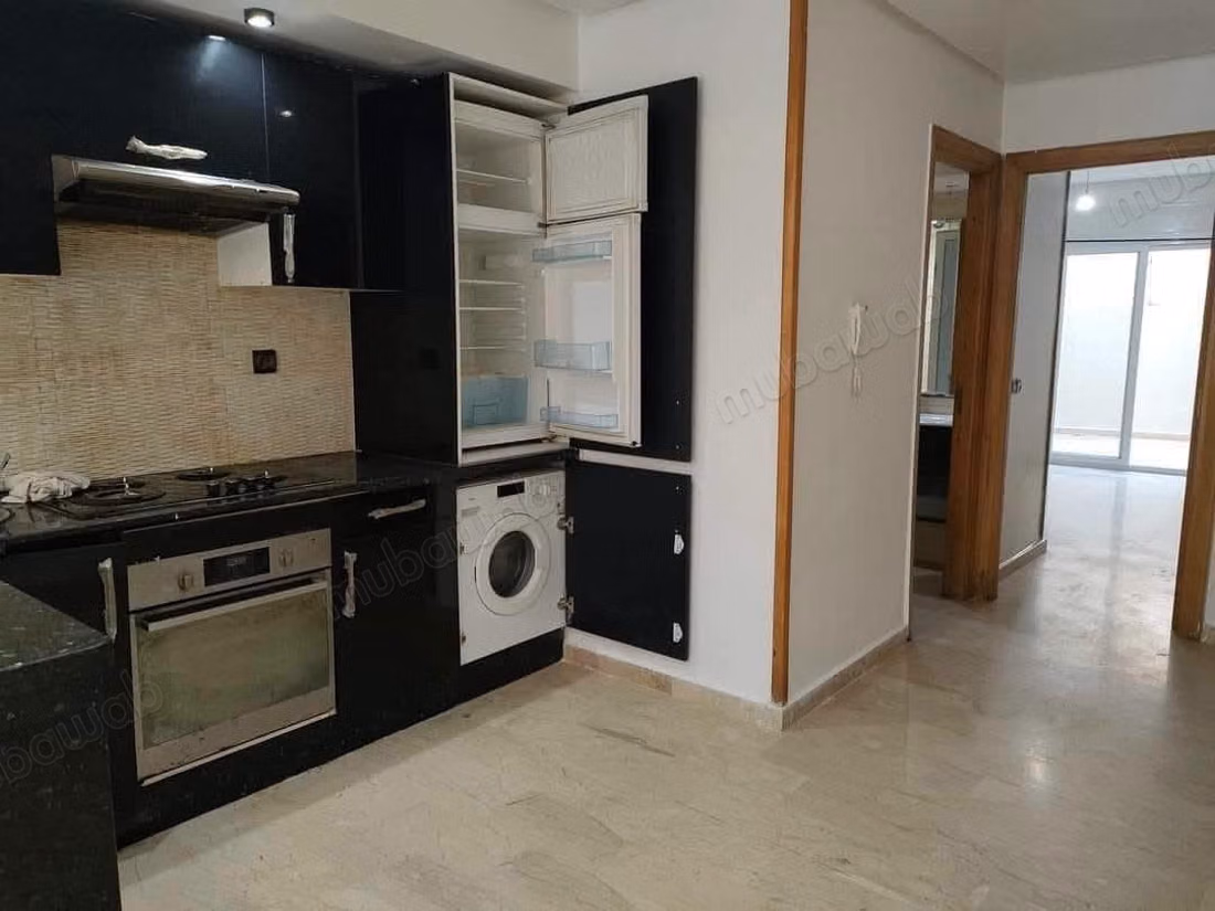 Studio vuoto a Mers Sultan TRAM 4300 dh