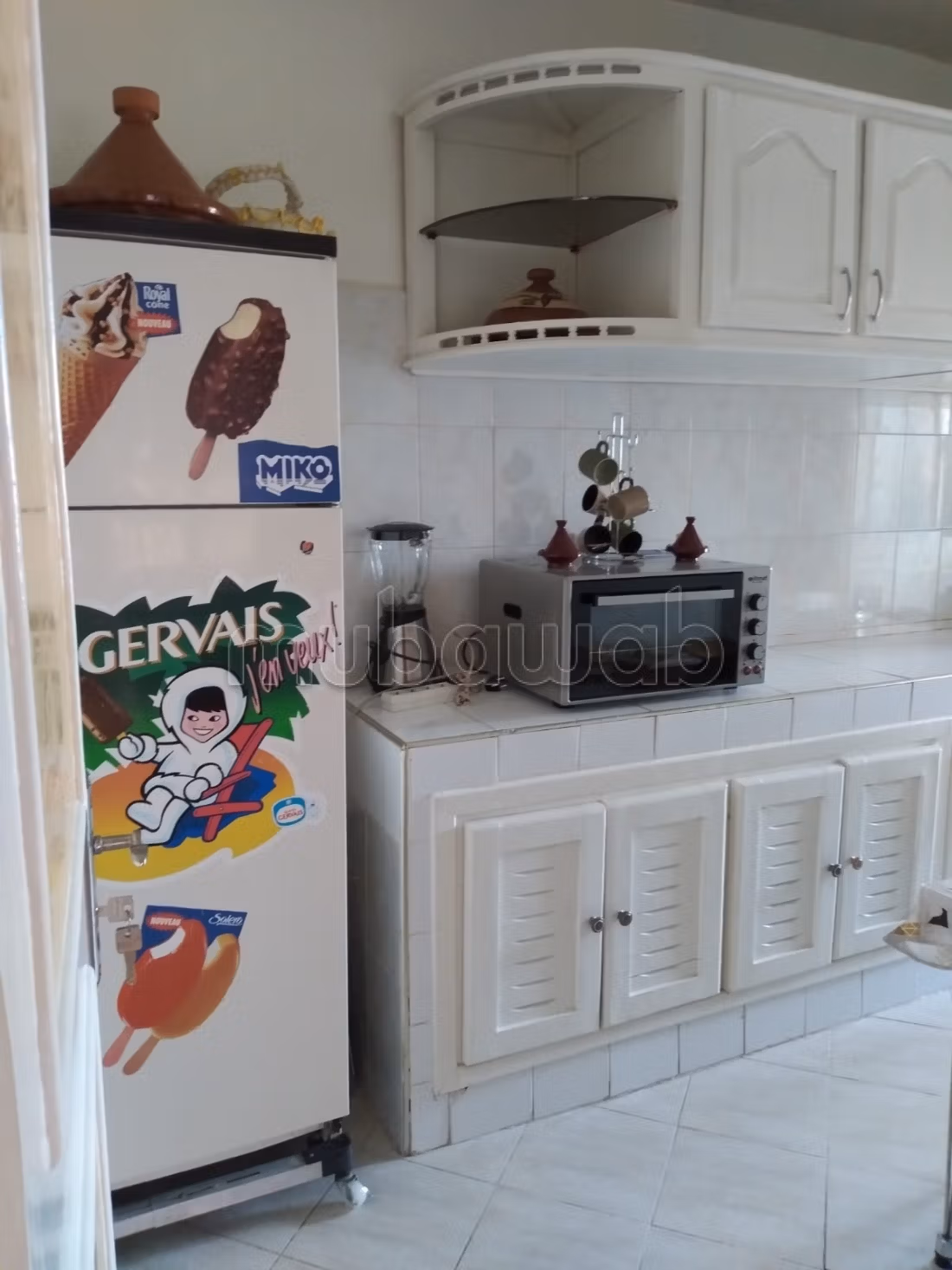 Appartement lumineux et spacieux à louer — 5