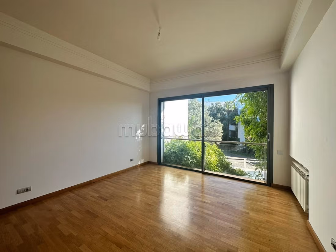 Villa a la location a ain Diab extension 45000dh