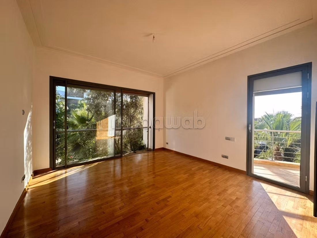 Villa a la location a ain Diab extension 45000dh
