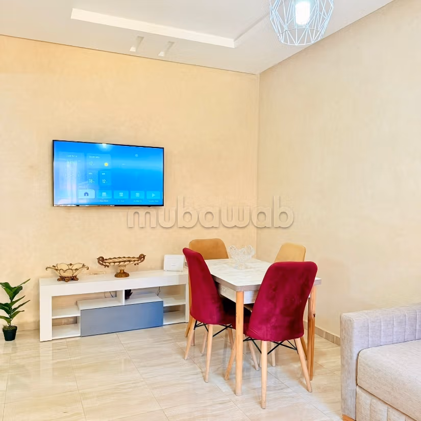 Furnished apartment 2 bedrooms pool view