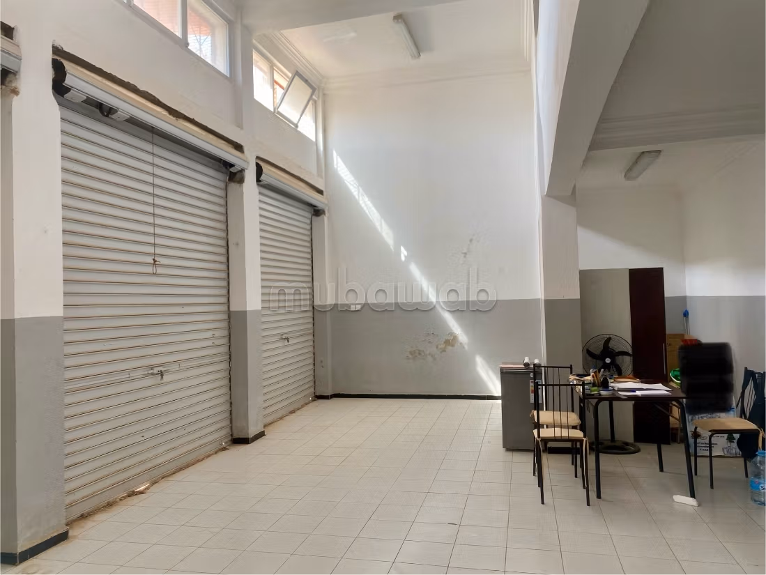 Local comercial de 203 m2 en alquiler