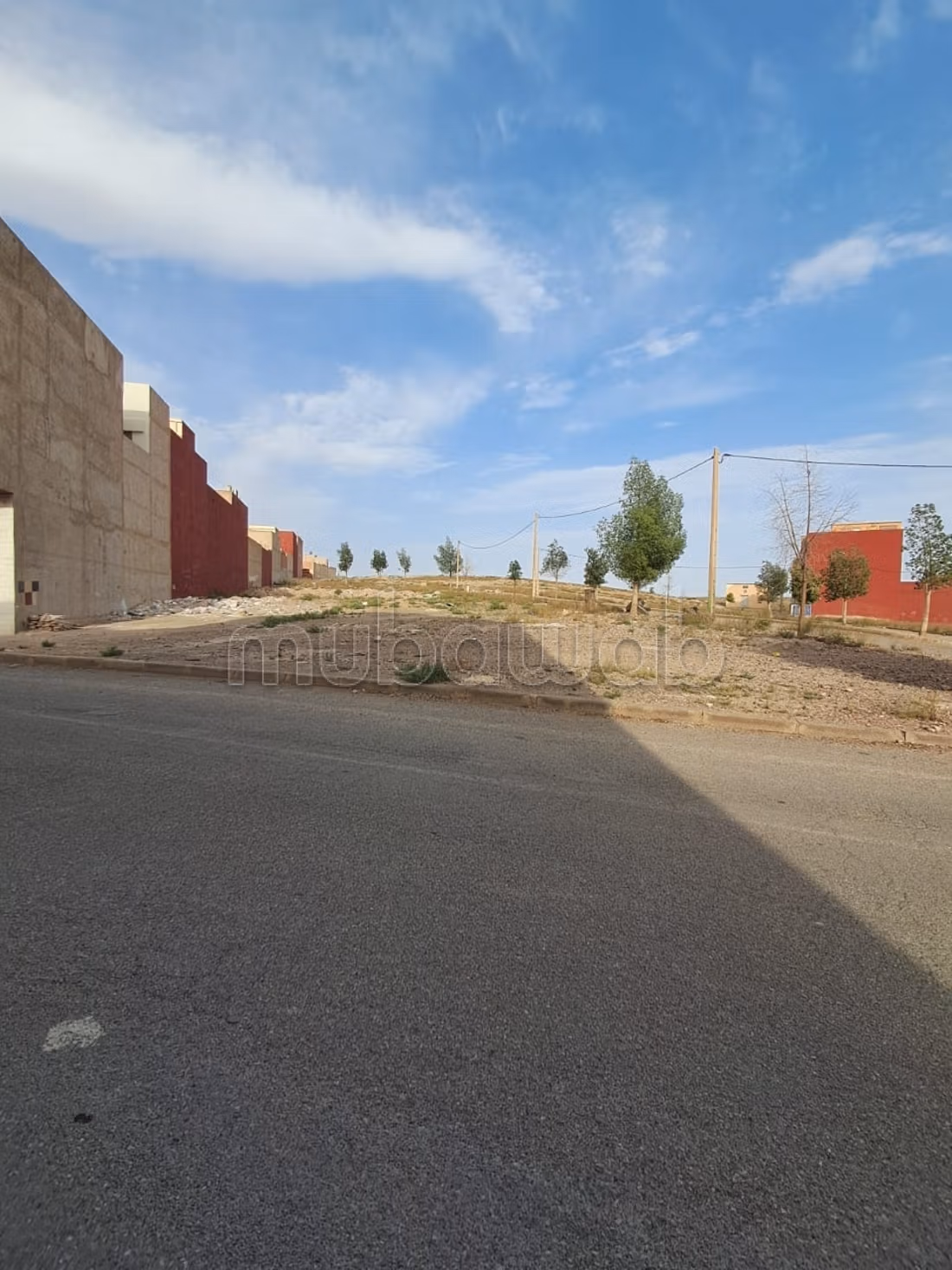 Vente de terrain Villa Centre ville.
Superficie 326 m²