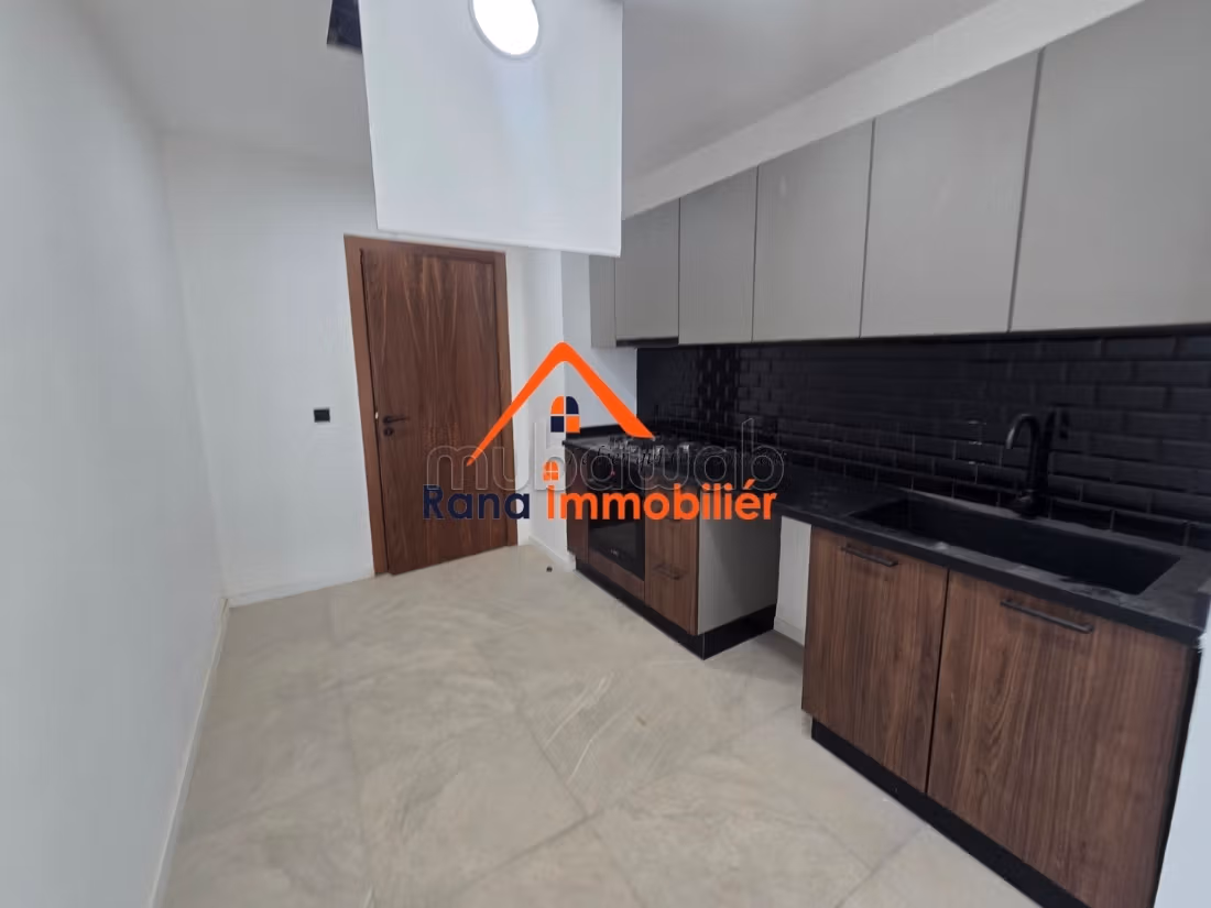 Appartement 110 m² f Souissi — 24