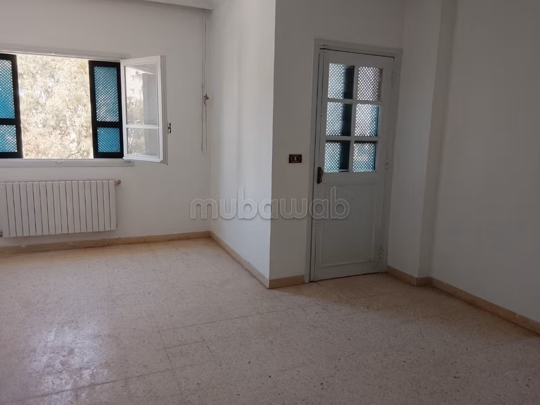 A vendre appartement khesama est