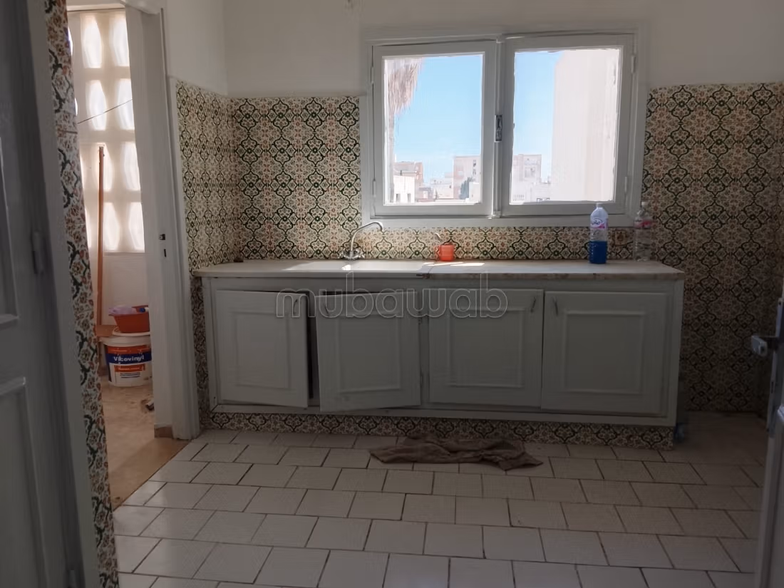 A vendre appartement khesama est