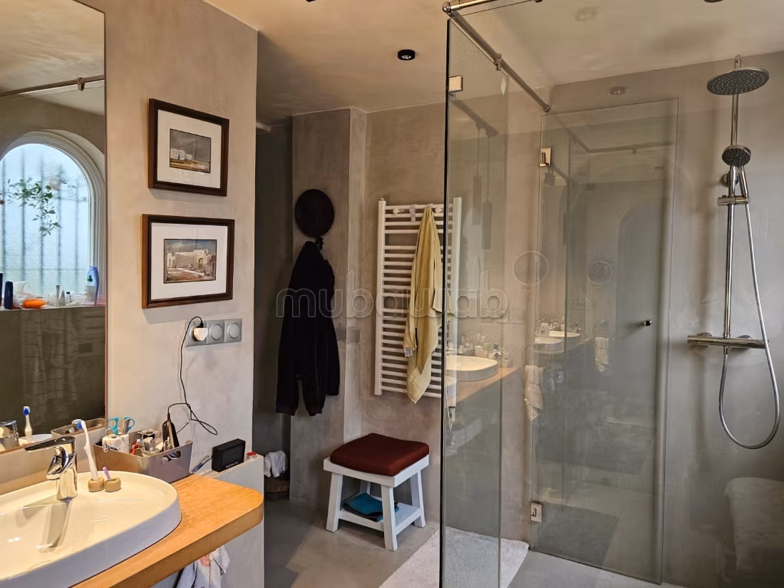 Charmante gemeubileerde villa 438 m² Ain Diab
