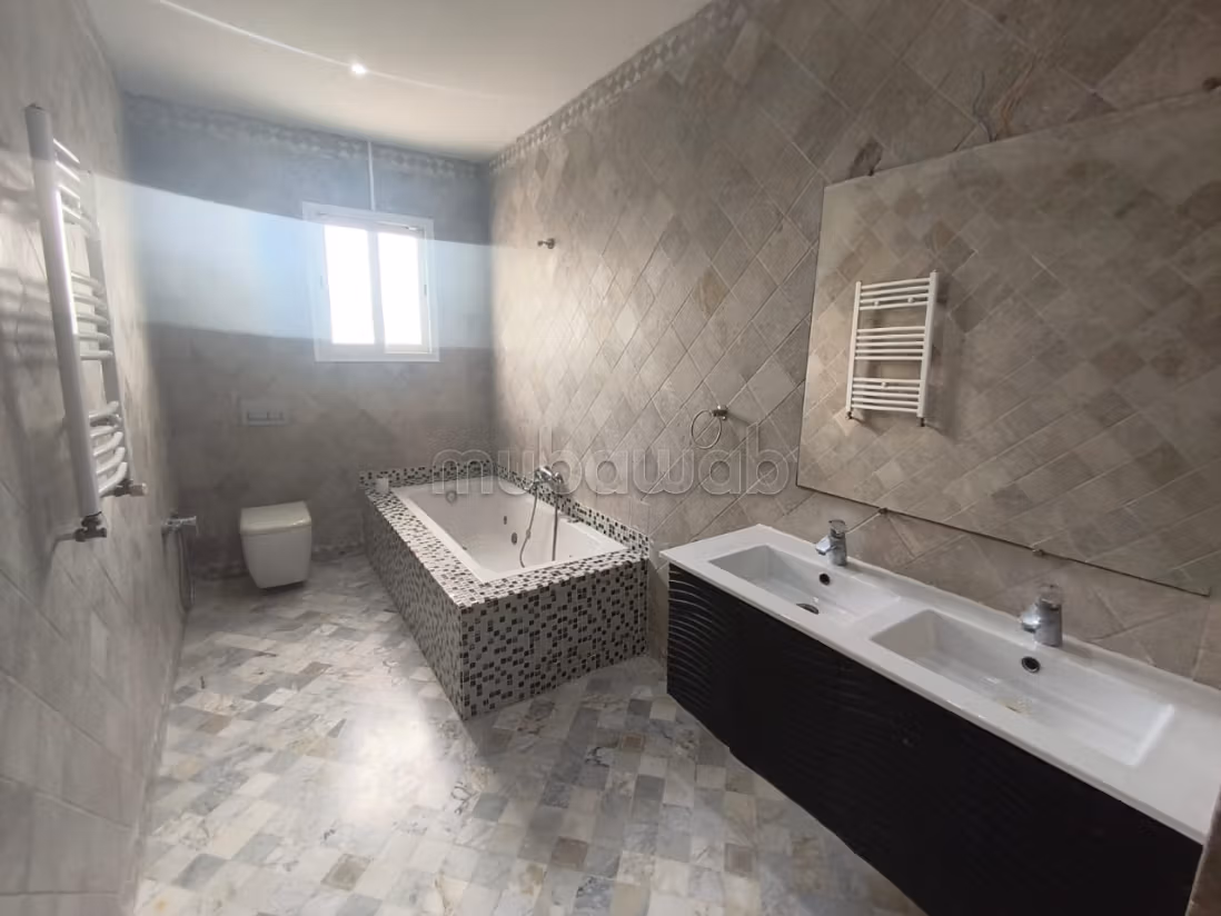 Grand Triplex a Soukra