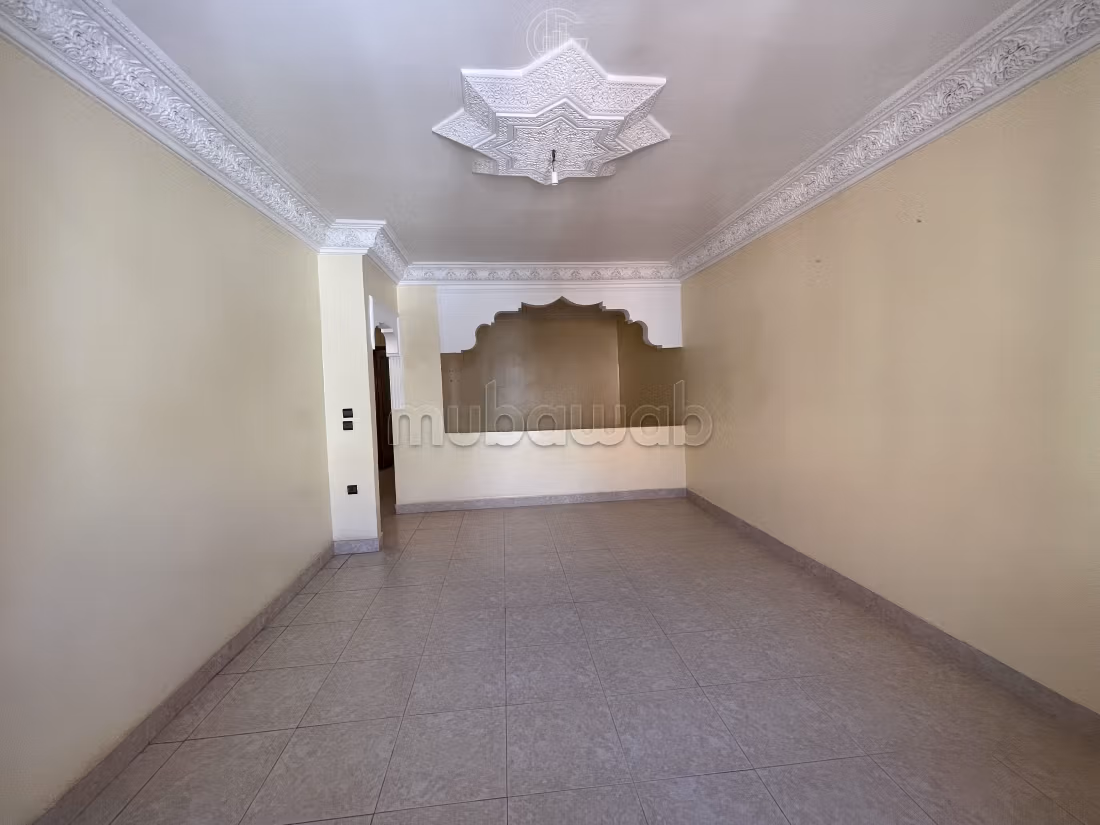 Spacieux appartement à vendre, proche plage