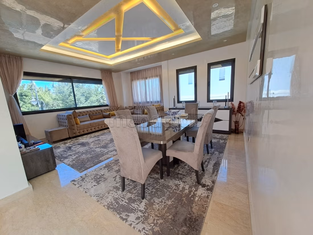 Villa de lujo a la venta en el centro de Merchan