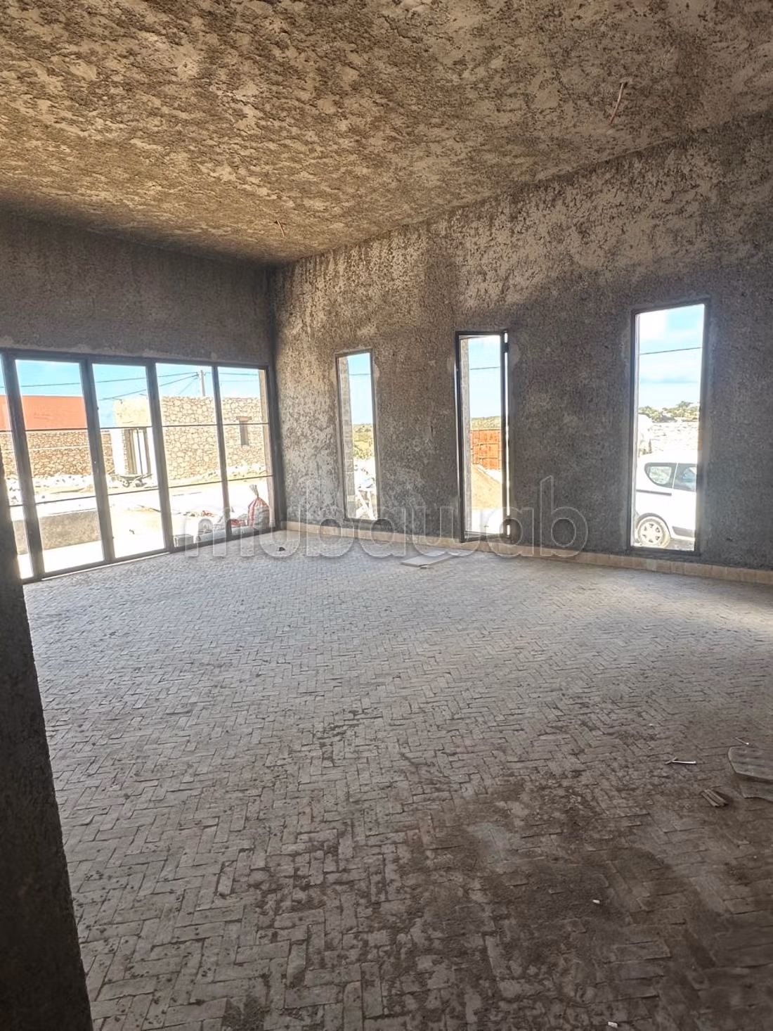 Villa neuve avec piscine et jardin à Ghazoua