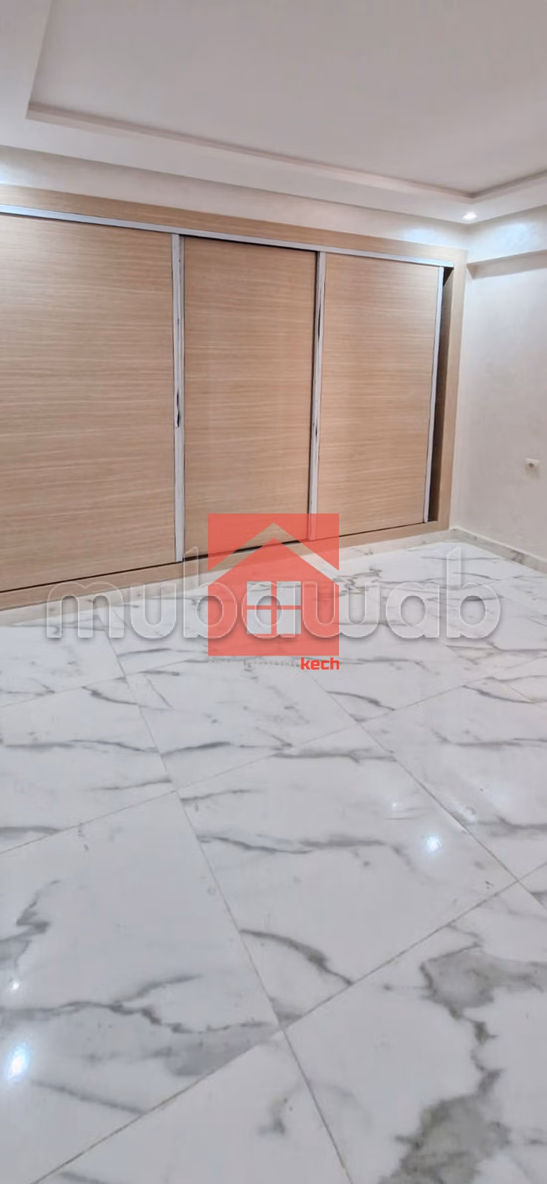 New Appartement Avec Balcon a Louer