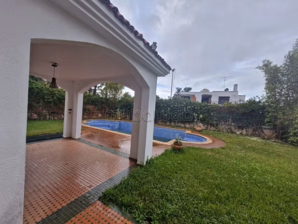 Perceel te koop in Souissi. Oppervlakte van 1979 m²