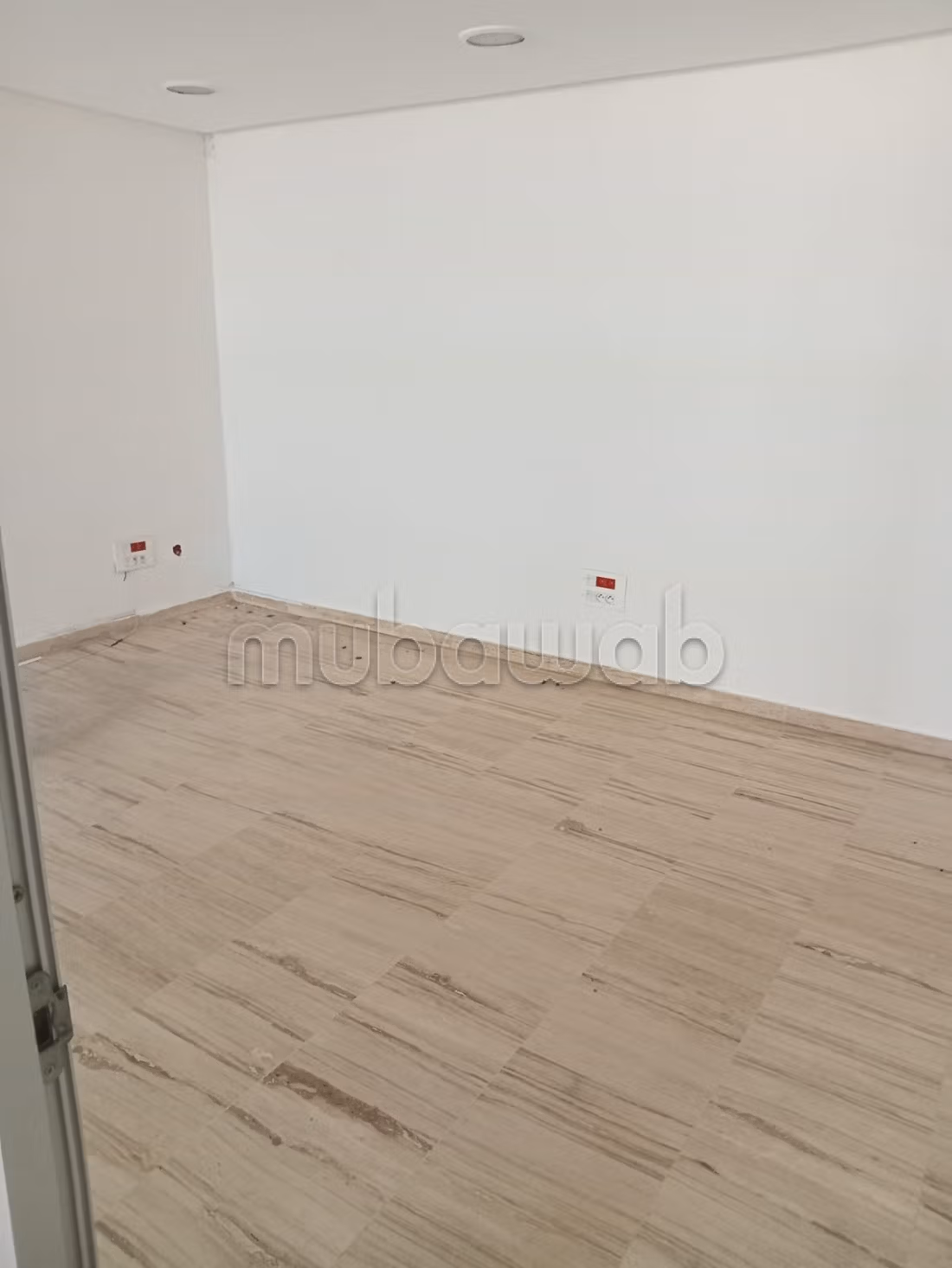 Local comercial 150m² Ain Sebaa 25,000 dh/mes