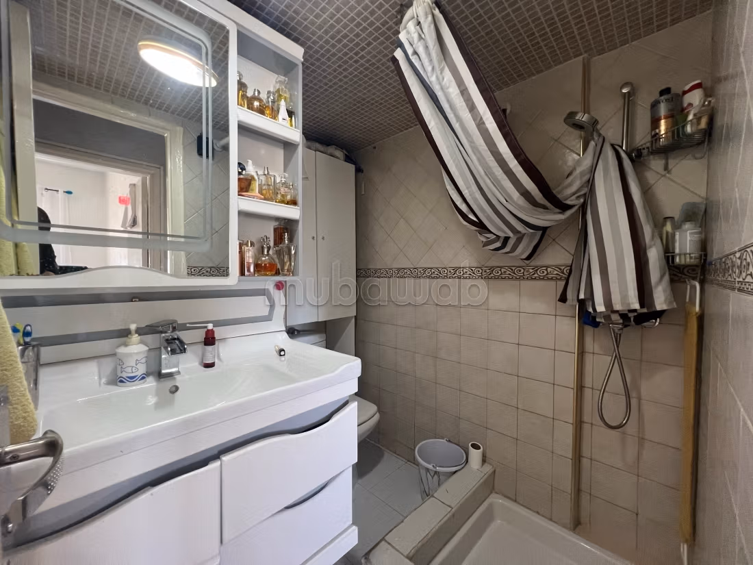 Appartement a Vendre a FIRDAOUIS — 5