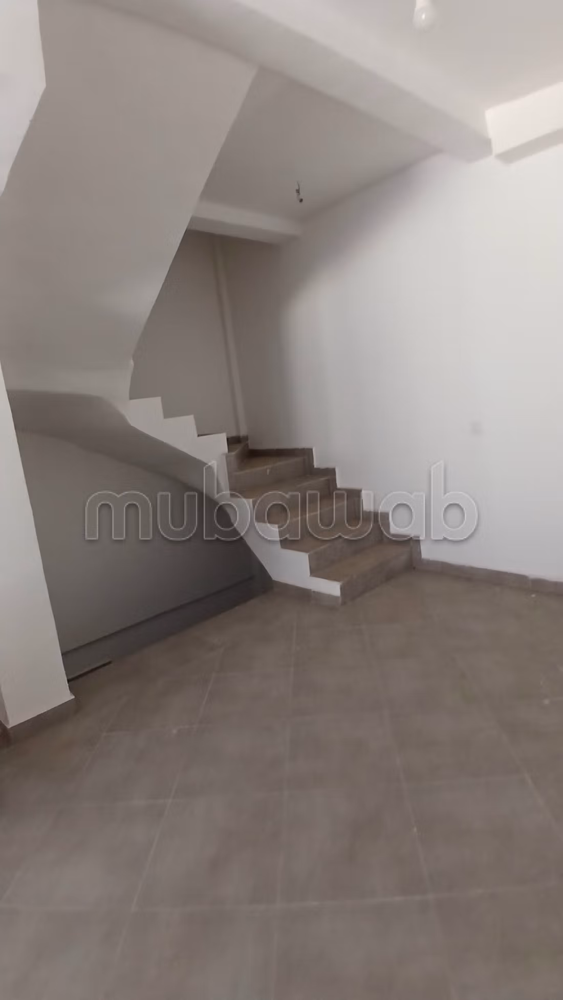 Dar bouazza, vente d un joli local 96 m