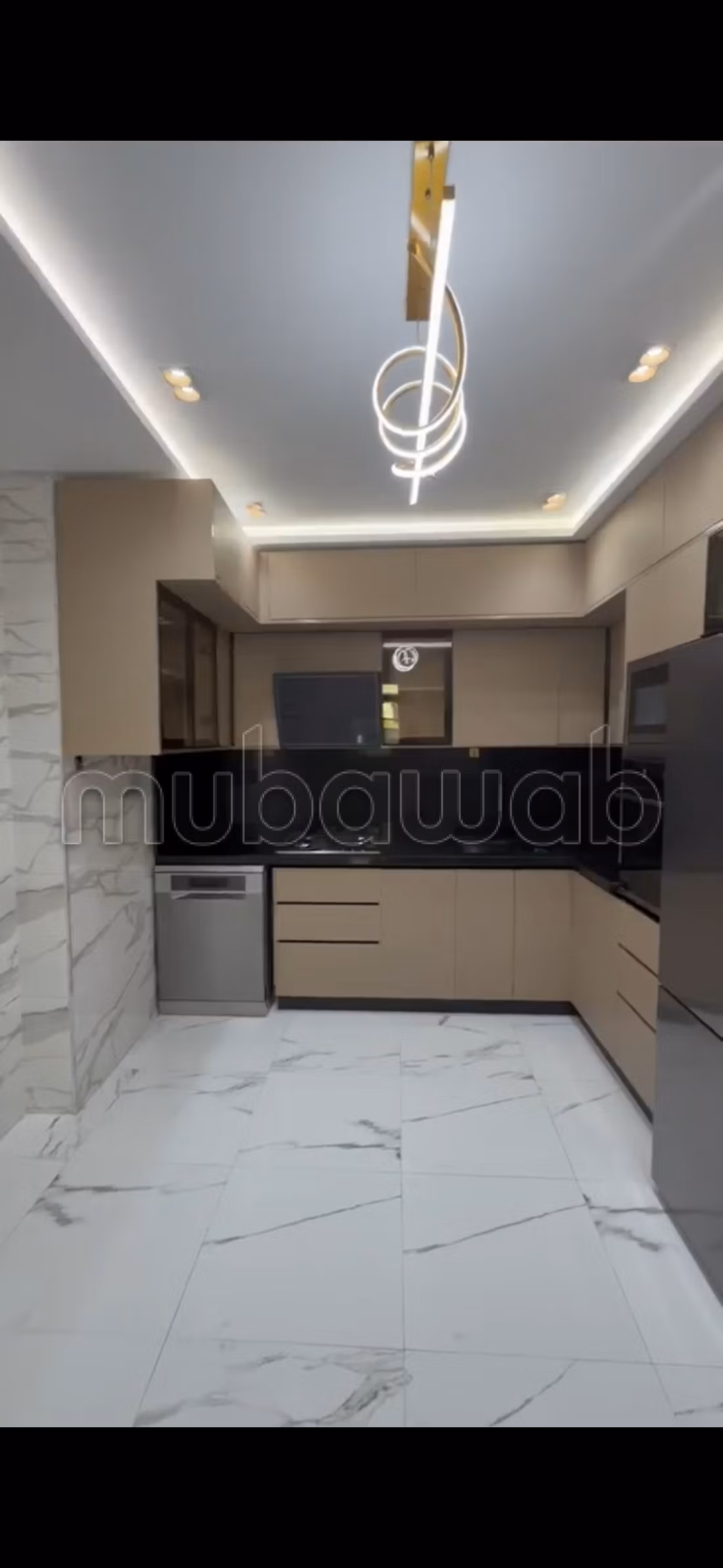 Vente d'un appartement dans le quartier Hassani. Superficie totale 60 m². Balcon — 2