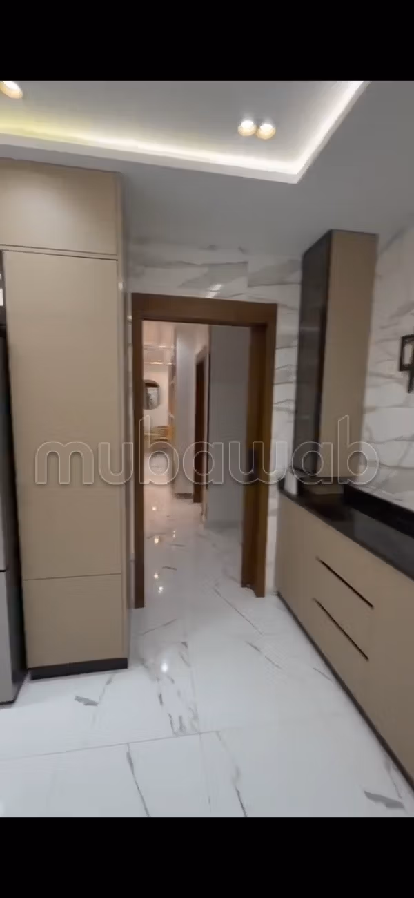 Vendita di un appartamento nel quartiere Hassani. Superficie totale 60 m². Balcone