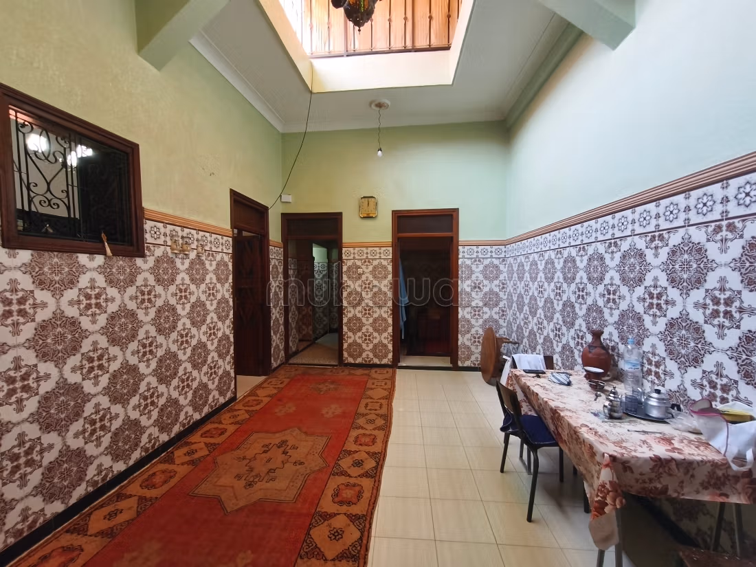 Charming 97 M2 townhouse with a large rooftop