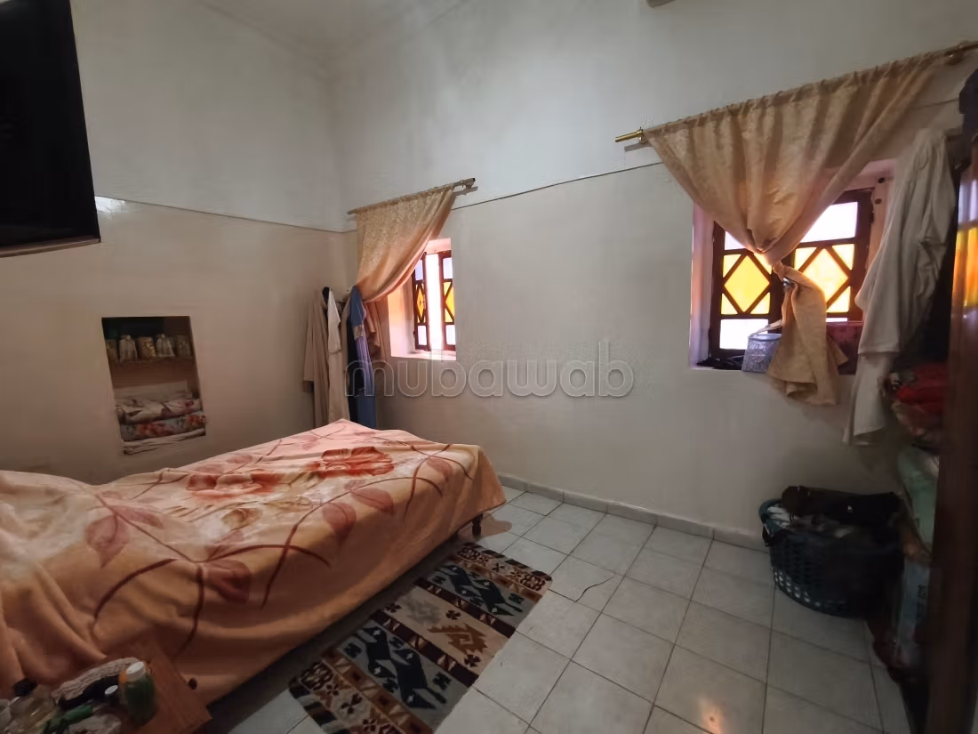 Charming 97 M2 townhouse with a large rooftop
