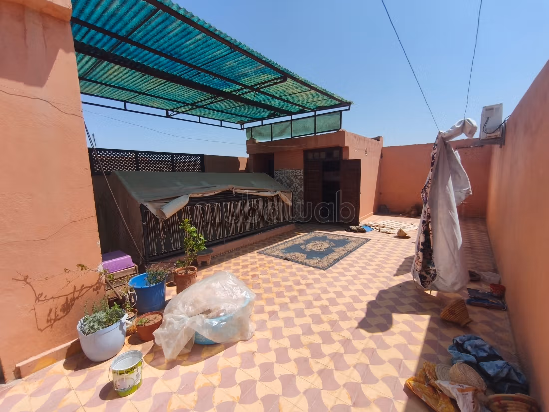 Charming 97 M2 townhouse with a large rooftop