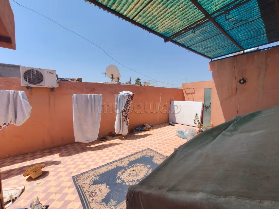 Charming 97 M2 townhouse with a large rooftop