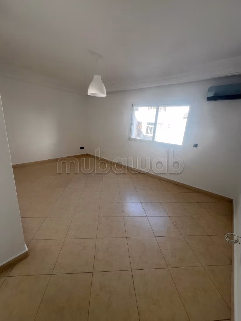 Superb apartment for rent in Gauthier. 3 beautiful bedrooms. Air conditioning system