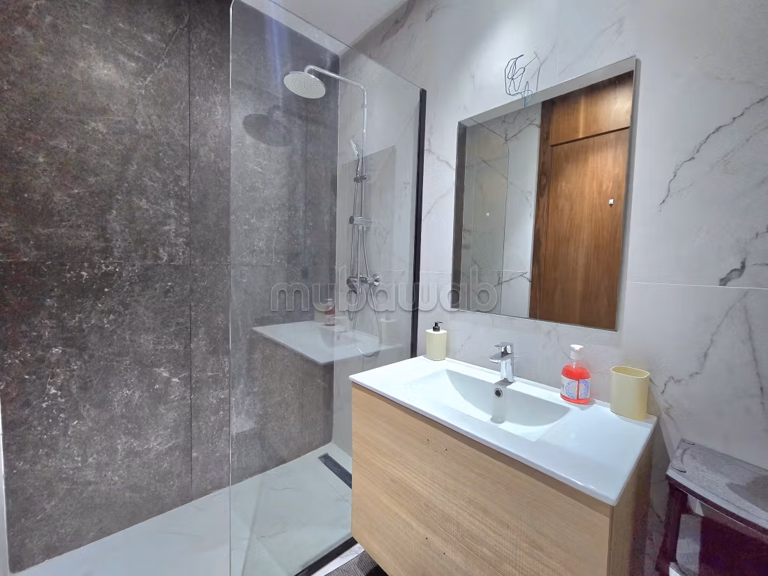 Louez cet appartement à Casablanca Finance City. 2 pièces. Meublé