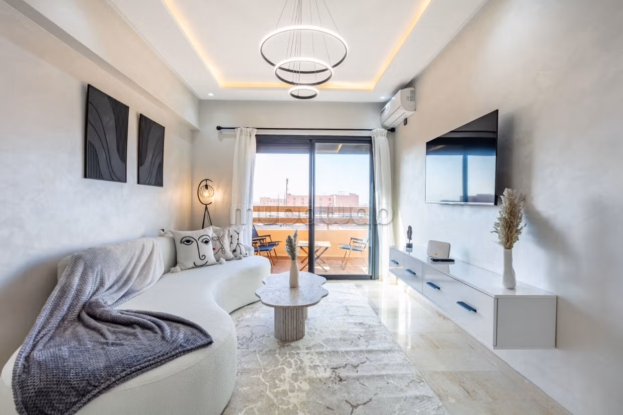 Vente d'un bel appartement à Hivernage. 
1 chambre. 
Bien meublé
