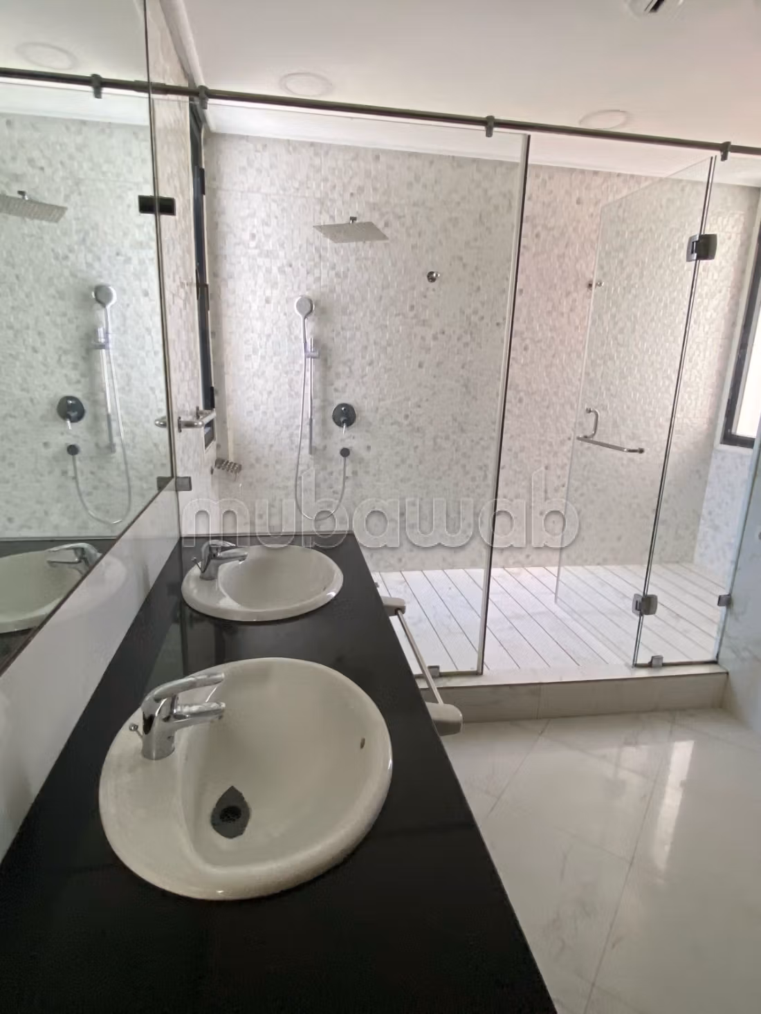 Villa a la location vide a anfa 4500dh