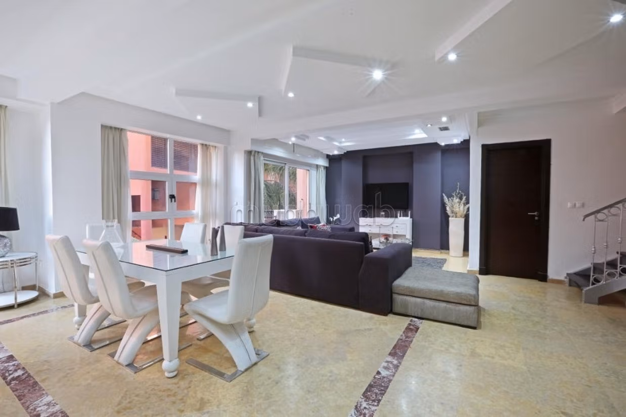 Appartement à louer à Majorelle. 3 grands espaces de vie. Meublé — 6