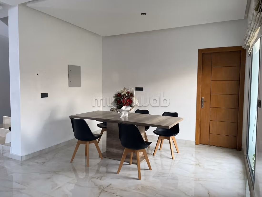 Villa moderna a la venta a buen precio