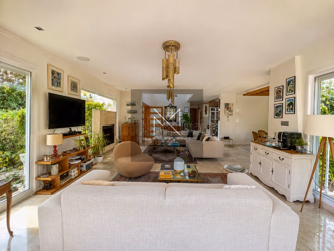 Villa 4 camere in affitto a Bouskoura Città Verde
