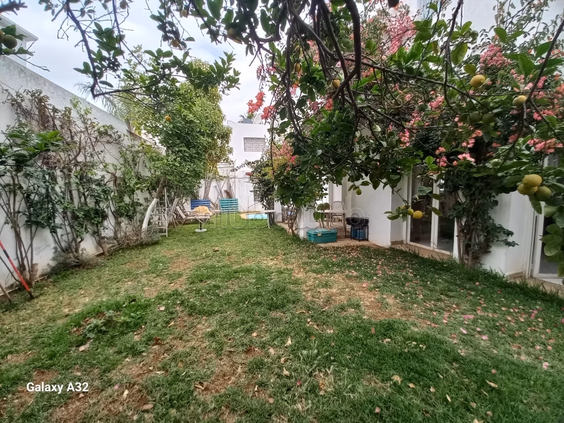 Venta villa de lujo en Laymoune. Superficie 600 m². Amueblada