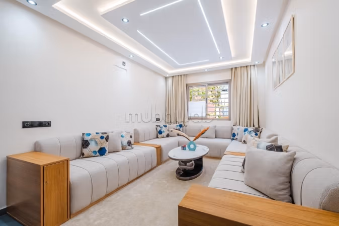 3 Slaapkamers Duplex van 110 m² Dichtbij Luchthaven & Centrum