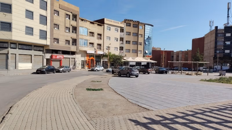 Terrain commercial andalous R2