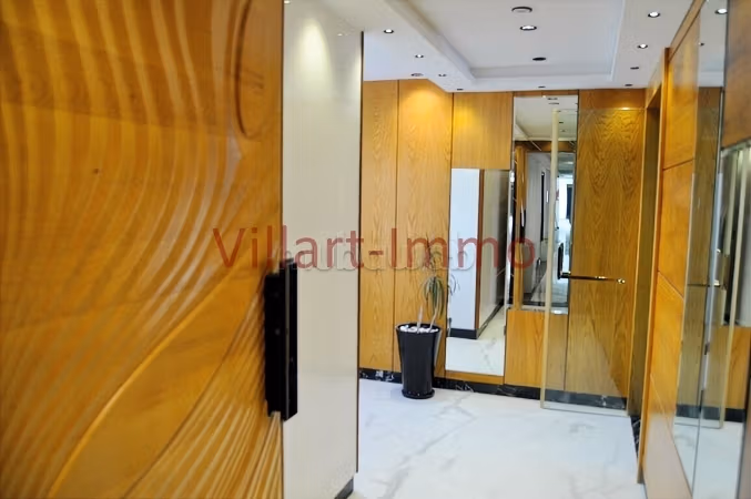 Appartement van zeer hoge standaard, in het centrum