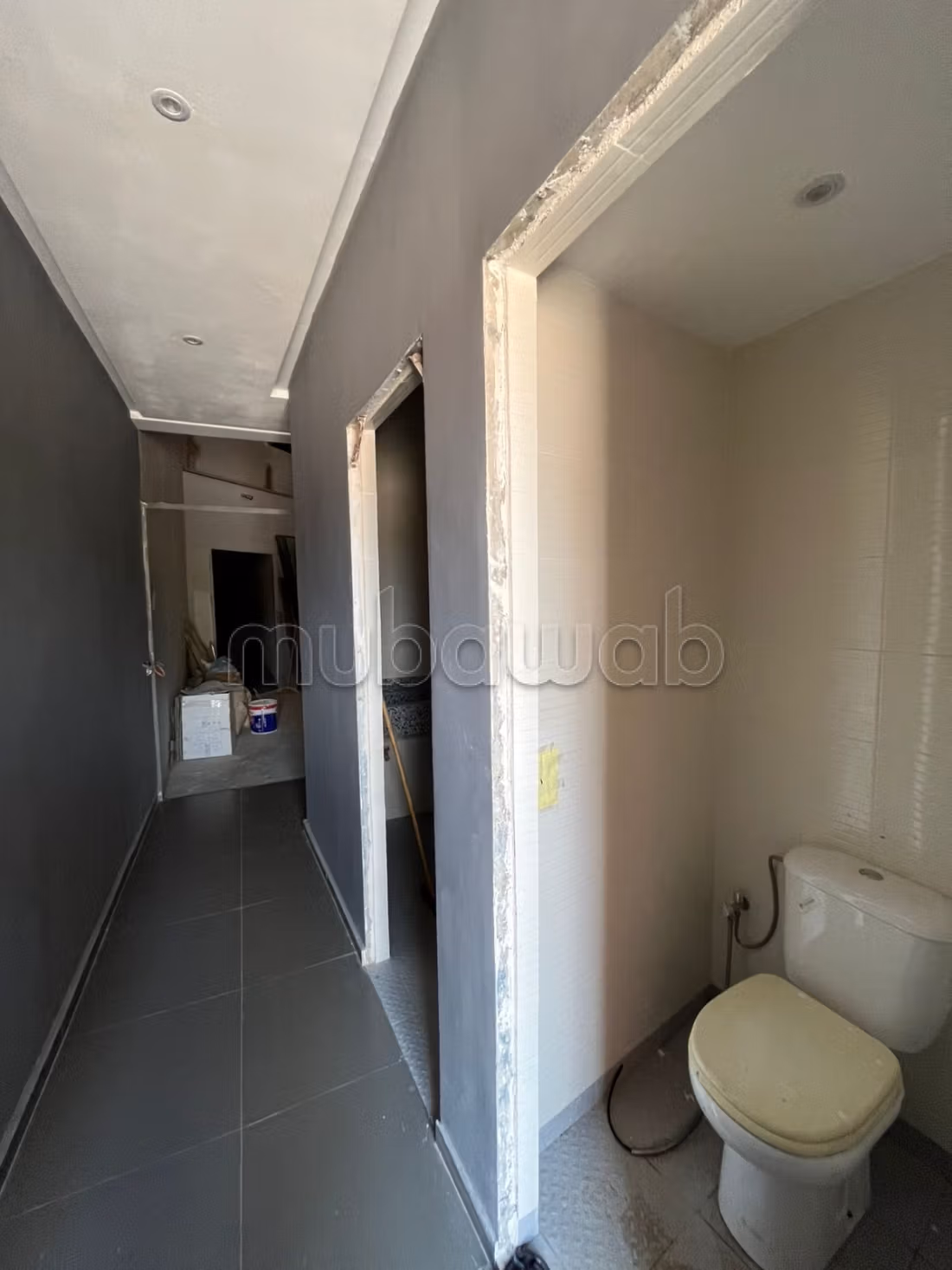 Professionele opslag van 510 m² Chrifia Complex