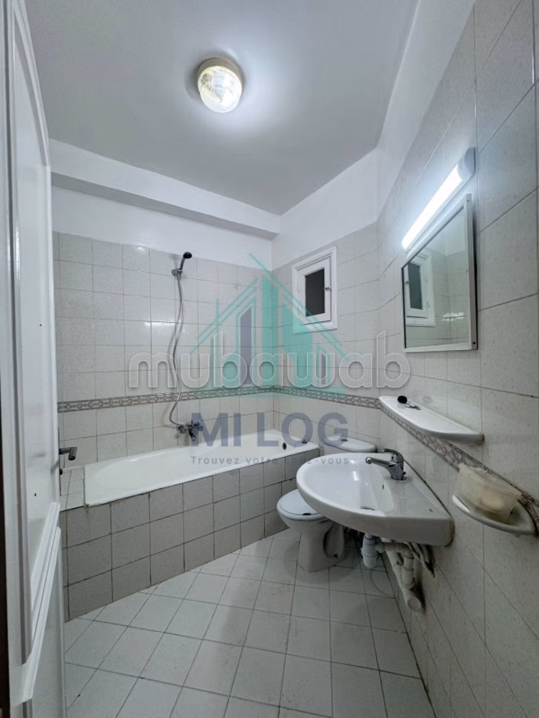 Appartamento S3 di 127 m² a Cité Nassr 2